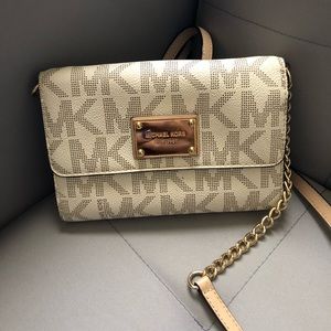 Michael Kors crossbody